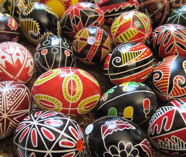 Osterhasen und Eiersuche? Osterbräuche in afrikanischen Ländern